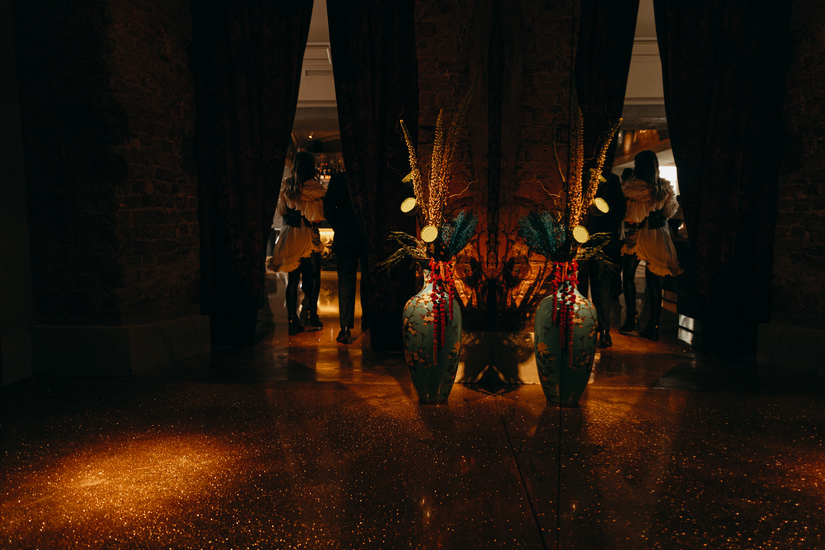 entrance lobby of the Gvidon restaurant