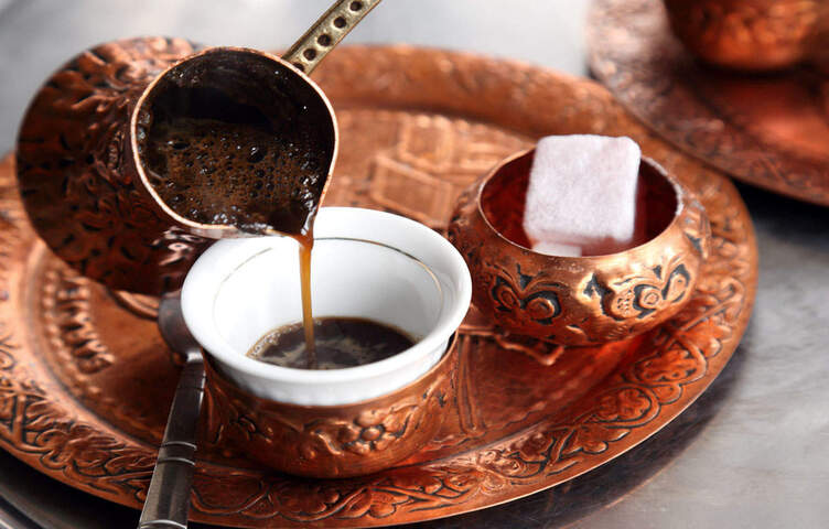 How to beautifully serve coffee in oriental style