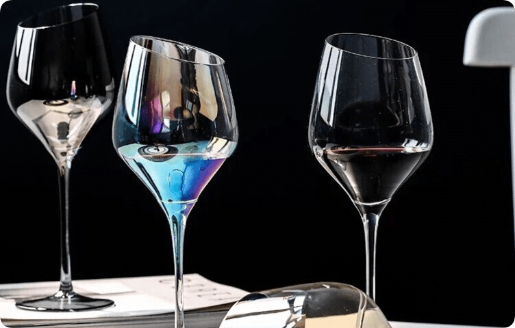 When did glasses like this appear?